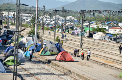 Reform of EU migration law hinders access to a fair asylum procedure for migrants 
