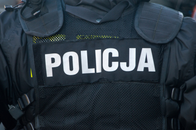 AKTUALIZACJA: Ruszyło postępowanie sądowe w sprawie śmiertelnego postrzelenia w Koninie, policjant skazany